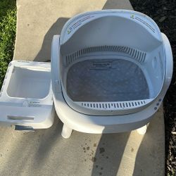 Cat Litter Box