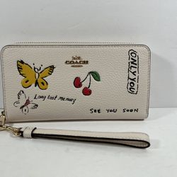 NWT Coach Long Zip Around Wallet With Sketch Print 