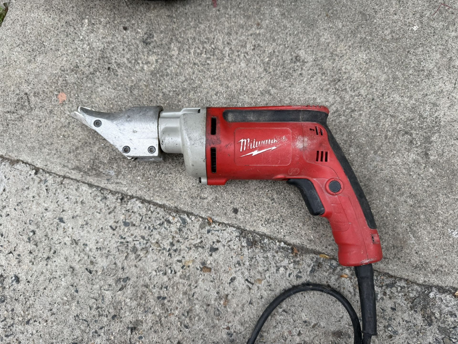 MilwaukeeDouble Cut Metal Shear