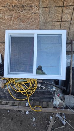 Bentana Se 3 ×3.  63 ×36 Nuena 