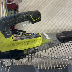 Leaf Blower 