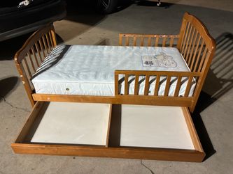 Wooden Toddler bed with under bed storage drawer