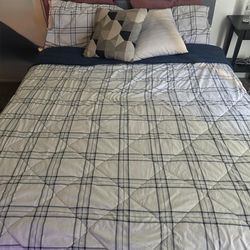 Queen size bed frame
