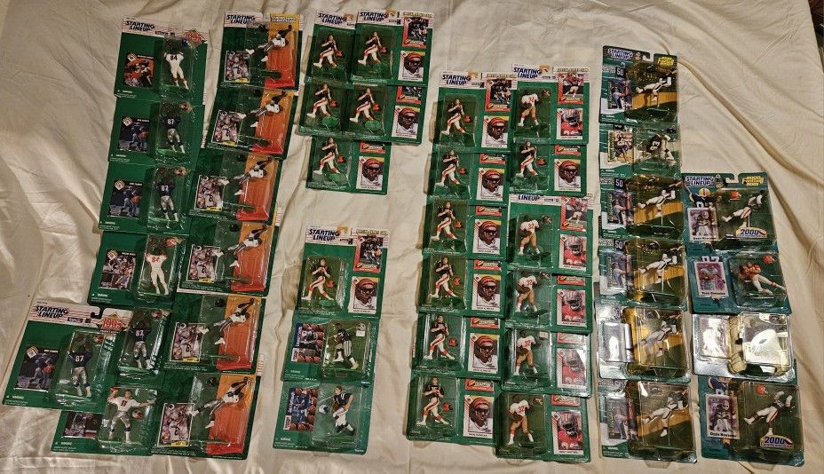 Massive 170 STARTING Lineup FOOTBALL BASEBALL HOCKEY BASKETBALL LOT