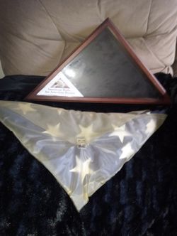 Collectible American Flag With Brand New Glass Case