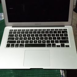 MacBook Air Core i7 2.2 13" 2017 FOR PARTS ONLY NO CHARGER $120 FINAL PRICE SAME DAY SHIPPING 