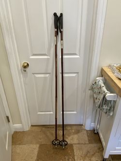 LMS trekking Hiking Snow Walking Wood 57” Poles With Foam Handles