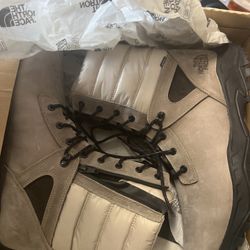 🔥 The North Face ThermoBall Zip-Up Boots — Men’s 12 — BRAND NEW (Box Damaged) 🔥