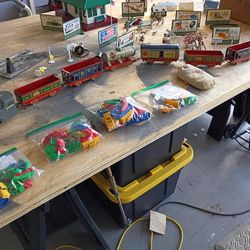 Antique Train Sets