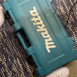 Makita Saw