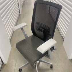 Haworth Very High Mesh Back/fully Adjustable Model  Office Chair