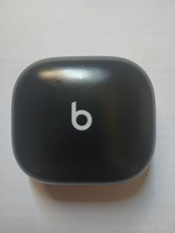 Beats By Dre Fit Pro Charging Case Replacement (Black)