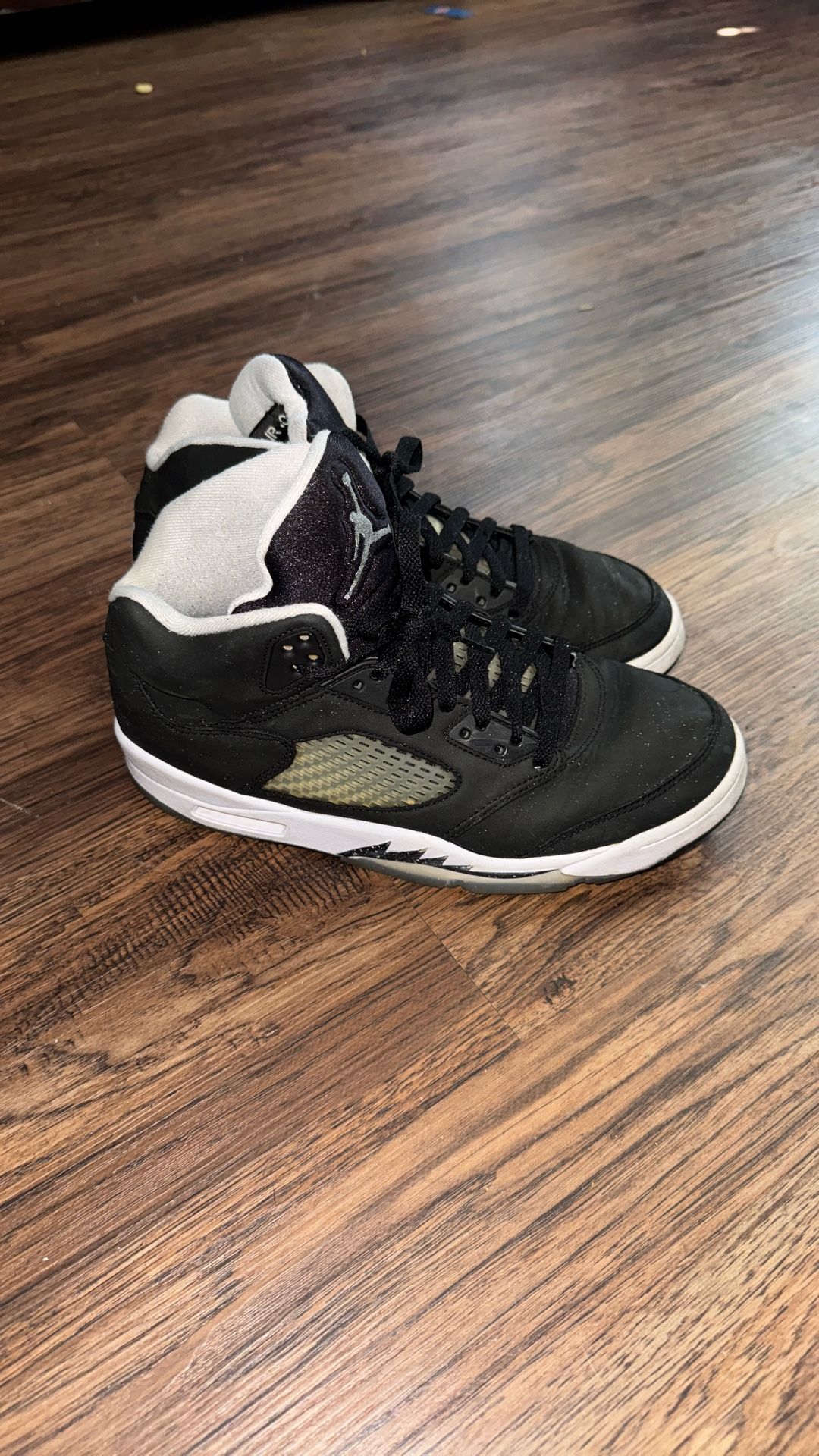 Jordan 5 Retro Mid Oreo