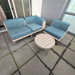 Outdoor Furniture Set