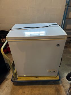 Igloo 5.1 Cu. Ft. Chest Freezer