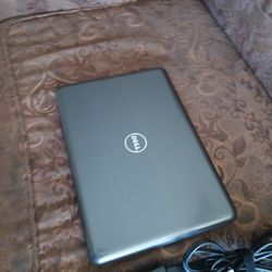 Touchscreen Laptop Dell Latitude 3380-core i3-8gb Ram-128gb HD SSD Solid 