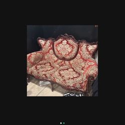 Victorian Couch 
