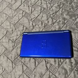 Blue Nintendo DS