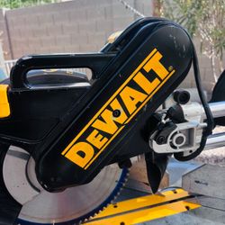 DeWalt DW708 Type 4 12”  DeWALT DW708 Type 4 12" Sliding Compound Miter Saw