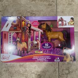 Spirit Untamed Swing And Saddle Barn Playset