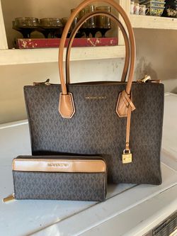 Michael Kors Mercer Large Logo Accordion Tote Bag & Matching Slim Wallet Set - Brown/Acorn