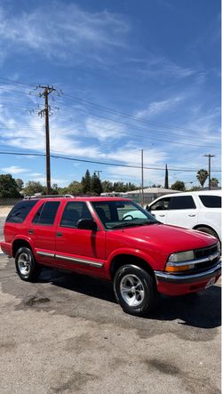 2001 Chevy blazer 4door