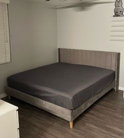 King bed frame