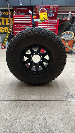 Nitto Ridge Grappler And Method Wheel