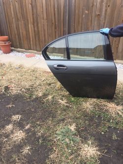 745li/750li BMW completes door