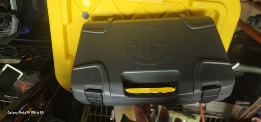 Sig Case