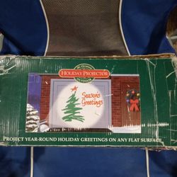 Mr. Christmas Holiday Projector Outdoor with 25 Slides Of All Holidays - Works