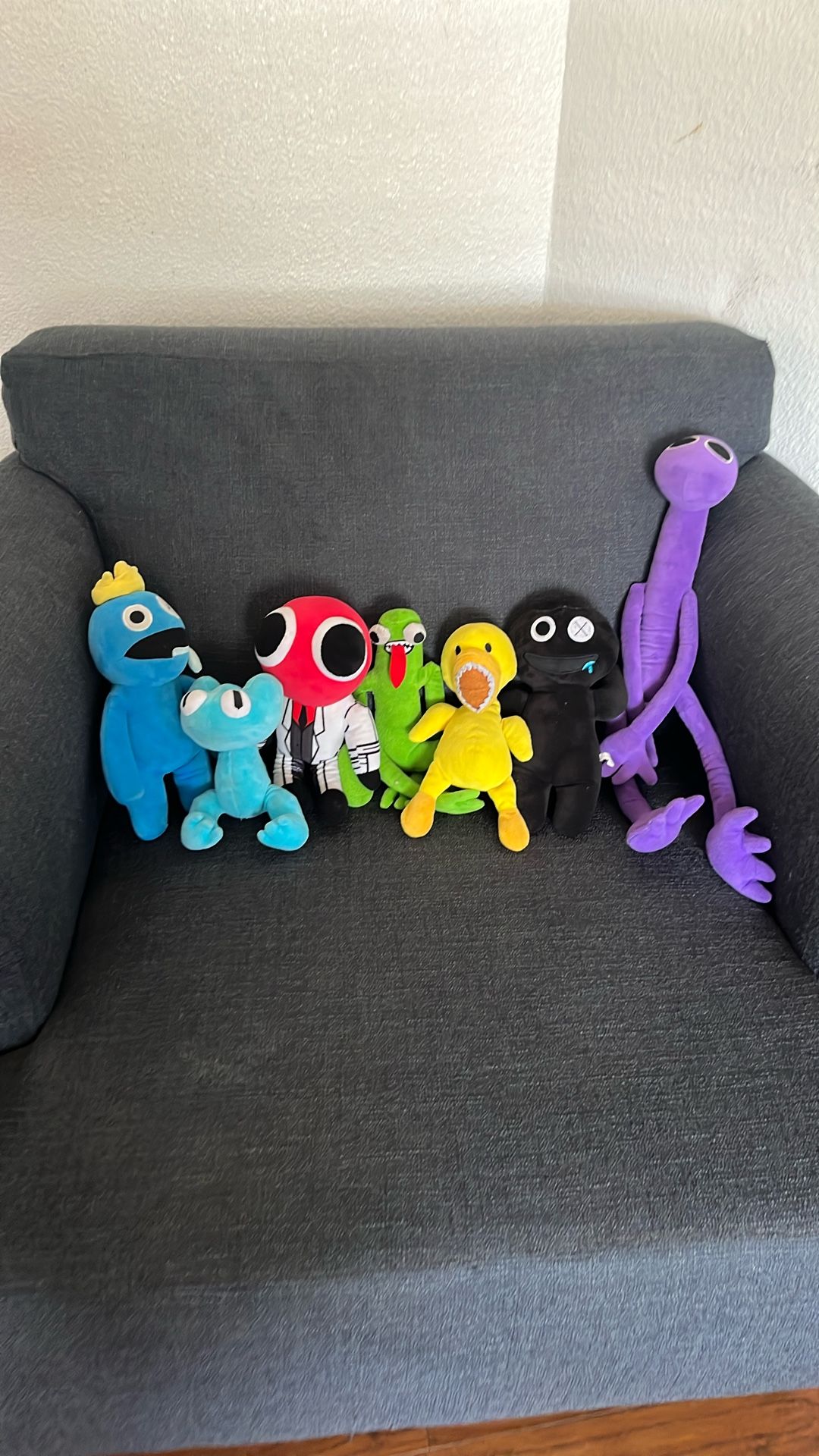 Rainbow Friends Plushies
