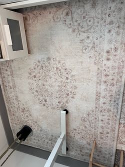 5’ x 7’ Washable Distressed Beige Area Rug