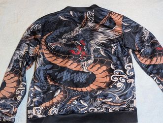 Medium Sized Dragon Jacket - Broken zipper