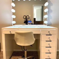 Brand New Vanity