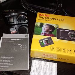 Kodak PixPro FZ43 Digital Camera