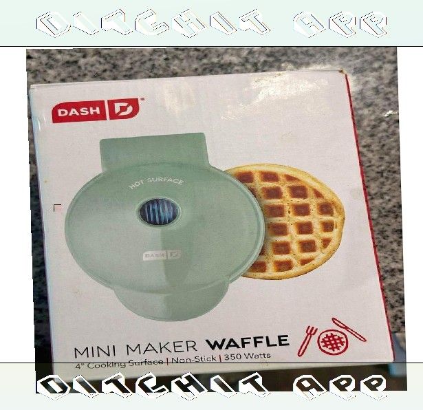 Compact Waffle Maker - Delicious Breakfast Treats Every Day image staff