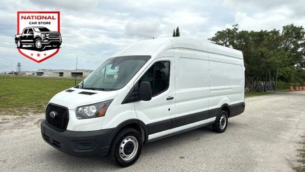 2023 Ford Transit 250 Cargo Van