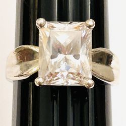 925 Sterling Silver CZ Ring Band Size 8