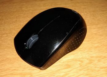 HP Wireless Mouse X3000. Refurbished scroll wheel