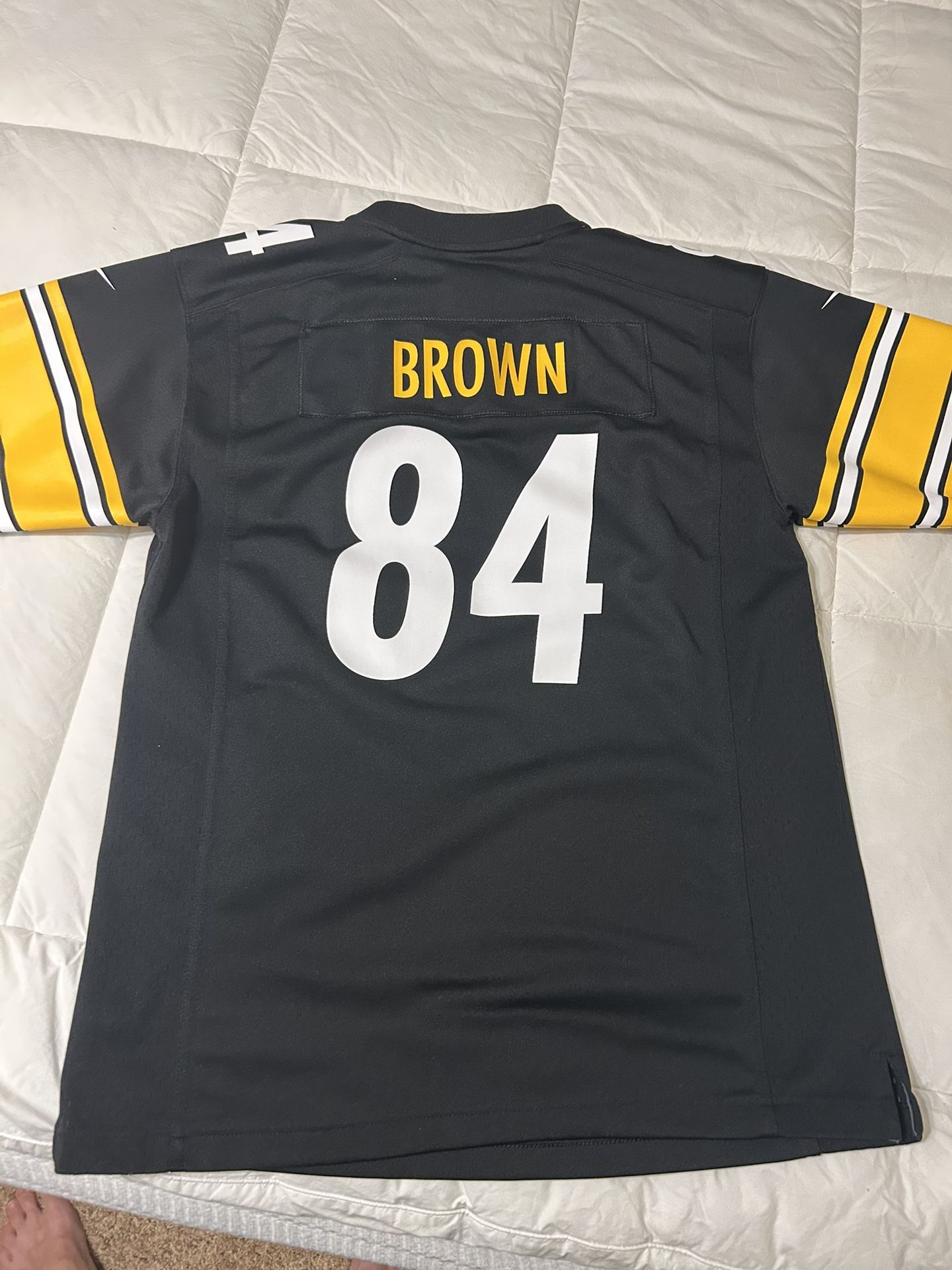 Kid’s XL NFL New England patriots “Antonio Brown” Jersey