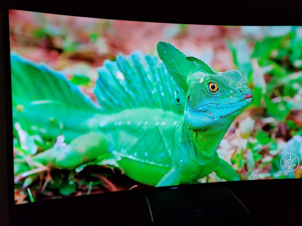 Samsung 65 inches 4k CURVED Super HD TV