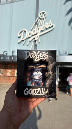 Dodgers Godzilla