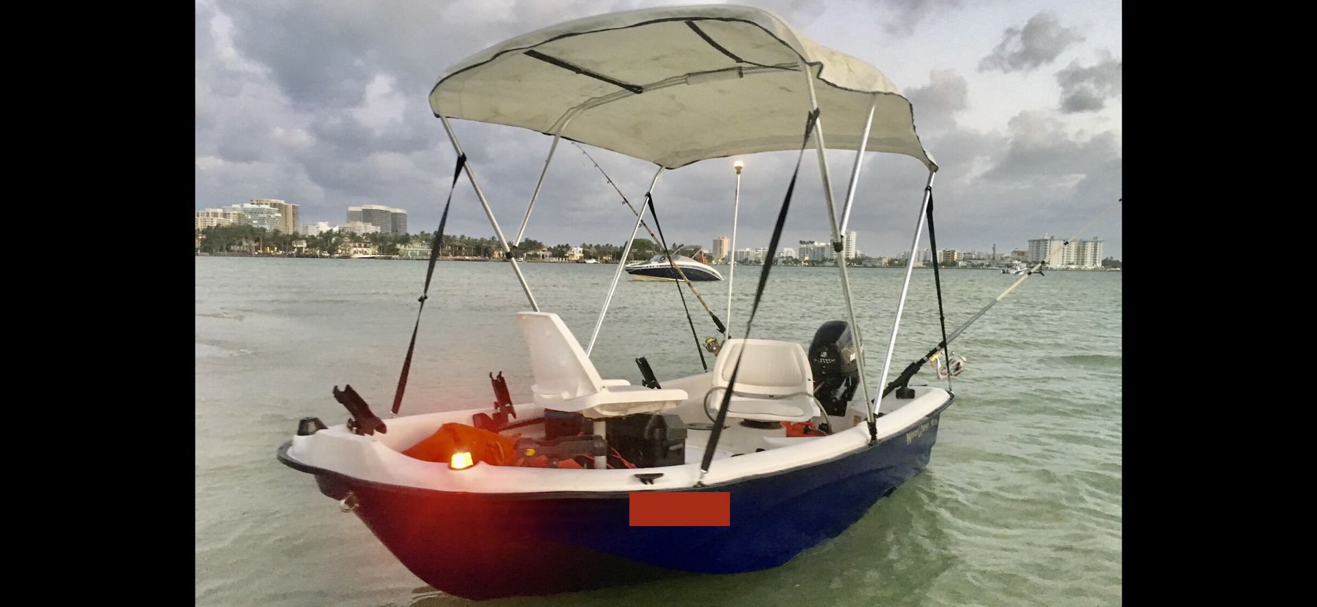 Boat with motor for sale all great condition / family or fishing vesel
