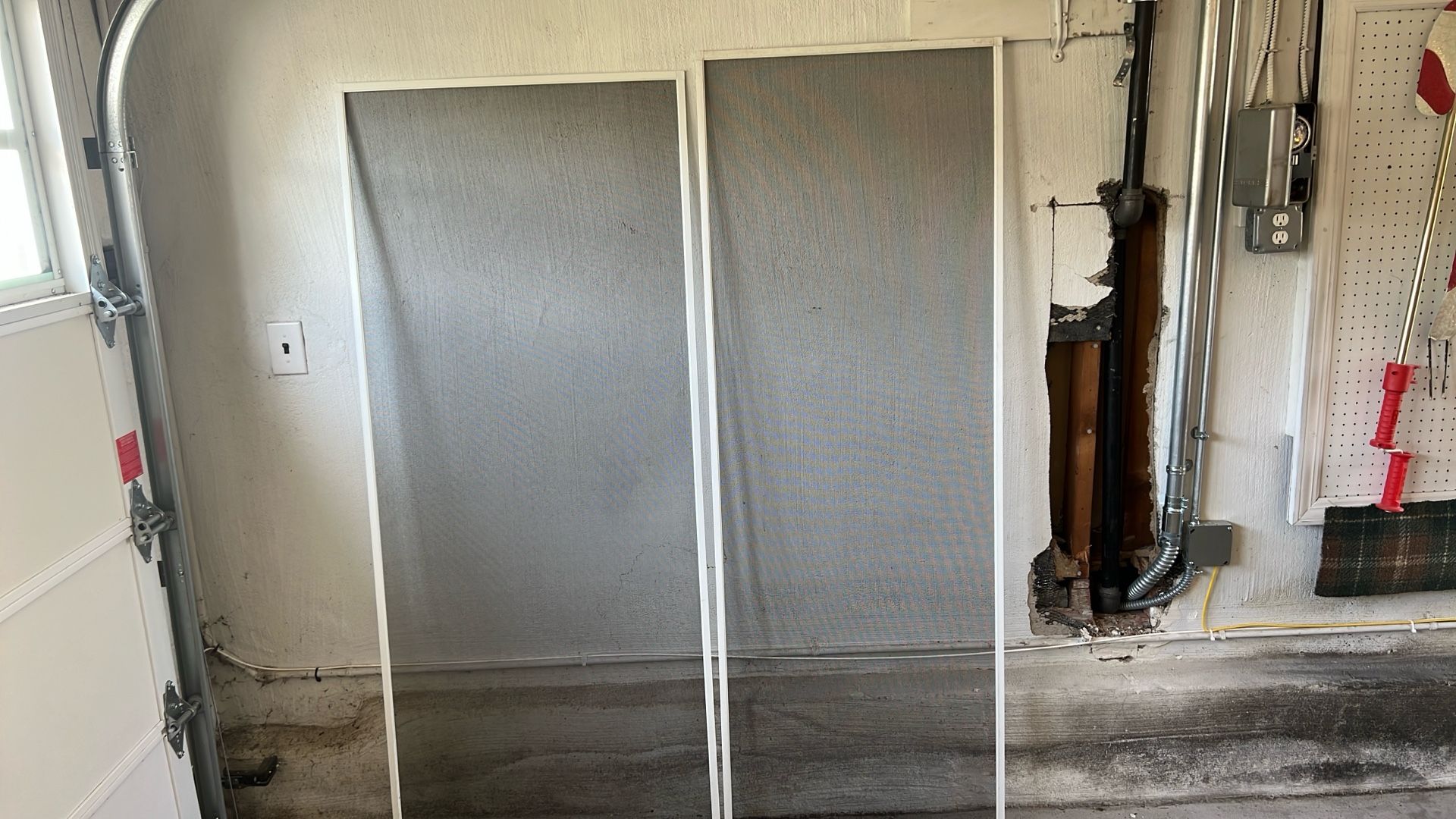 Screens 3x15