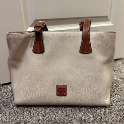 Dooney&Bourke Purse