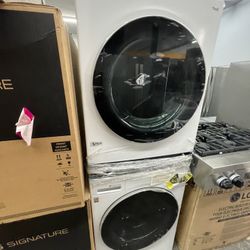 LG Washer And Dryer Tower In White New Open Box Front Loads 