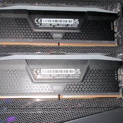 DDR5 16 GB VENGEANCE RGB RAM 5200MHZ