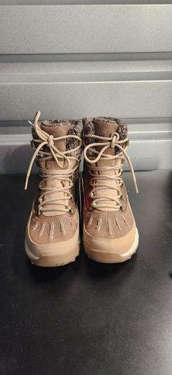 Merrell hiking boots women's size 7