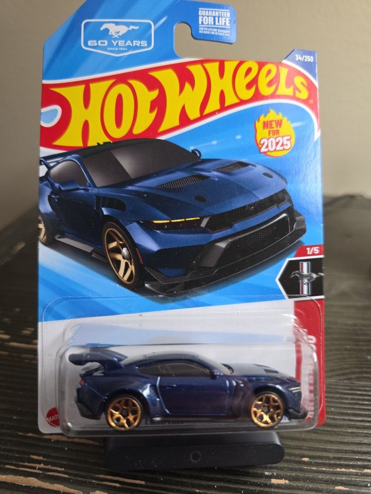 Hot Wheels π Ford Mustang GTD